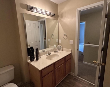 5418 Gunnette Drive - Photo Thumbnail 8