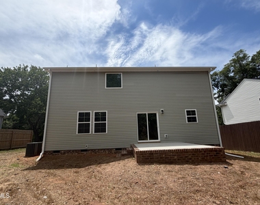 824 Roane Street - Photo Thumbnail 15