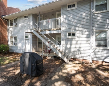 635 Daniels Street - Photo Thumbnail 16