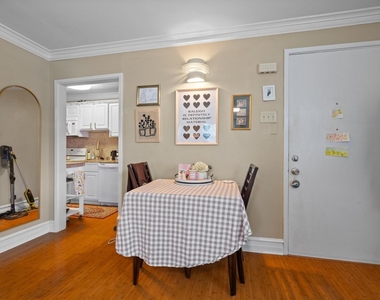 635 Daniels Street - Photo Thumbnail 6