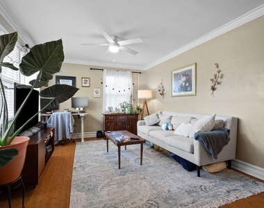 635 Daniels Street - Photo Thumbnail 2