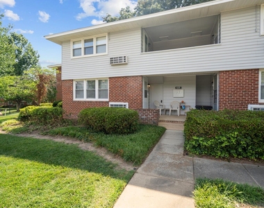 635 Daniels Street - Photo Thumbnail 1