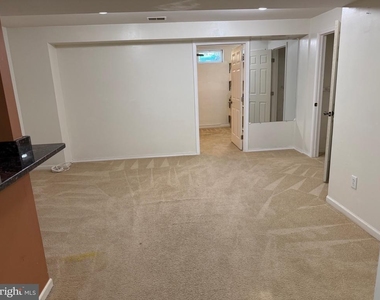 268 Regents Circle - Photo Thumbnail 14