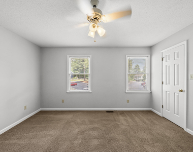 4608 Jacqueline Lane - Photo Thumbnail 23