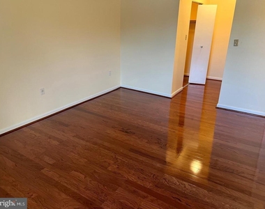 7927 Mandan Road - Photo Thumbnail 15