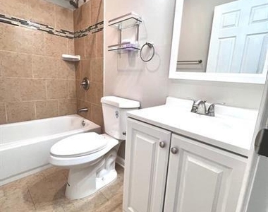 2105 Ruatan Street - Photo Thumbnail 18