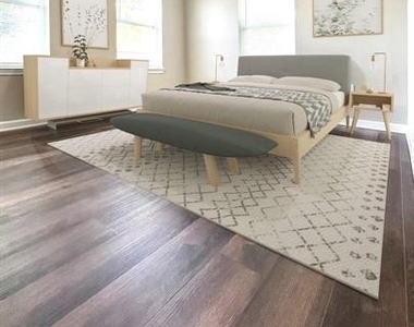2105 Ruatan Street - Photo Thumbnail 5