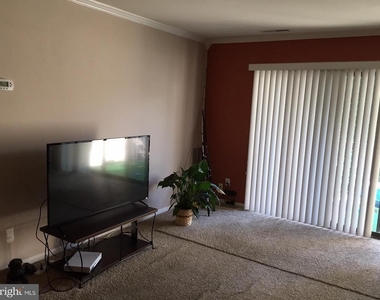 10106 Campus Way S - Photo Thumbnail 3