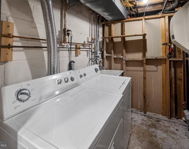 13008 Bellevue Street - Photo Thumbnail 17