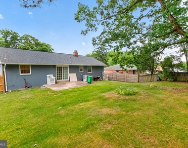 13008 Bellevue Street - Photo Thumbnail 21