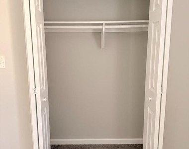 509 Wilson Bridge Drive - Photo Thumbnail 12