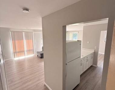 509 Wilson Bridge Drive - Photo Thumbnail 2
