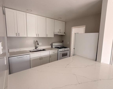 509 Wilson Bridge Drive - Photo Thumbnail 6