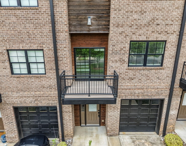 210 Asher Springs Circle - Photo Thumbnail 3