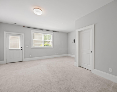 210 Asher Springs Circle - Photo Thumbnail 10