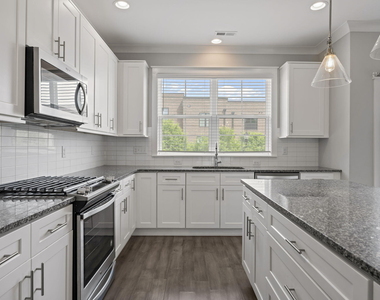 210 Asher Springs Circle - Photo Thumbnail 17