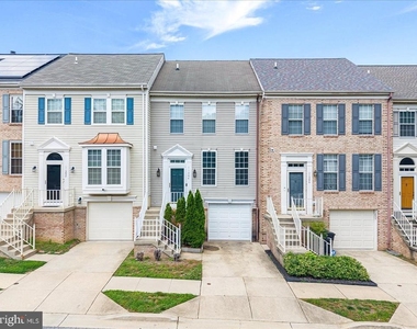 11304 Southlakes Drive - Photo Thumbnail 1