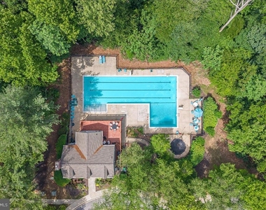 11304 Southlakes Drive - Photo Thumbnail 29