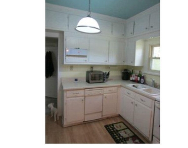 2821 E Geer Street - Photo Thumbnail 2