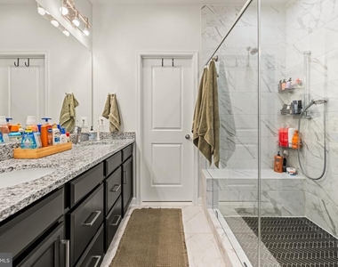 605 Skiff Way - Photo Thumbnail 14