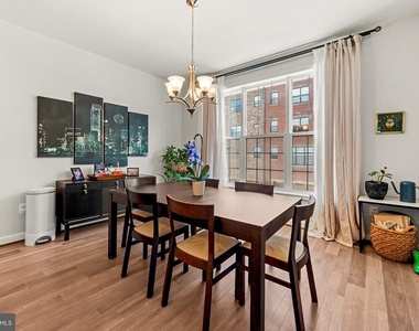 605 Skiff Way - Photo Thumbnail 8