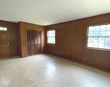 4408 Glenridge Street - Photo Thumbnail 12