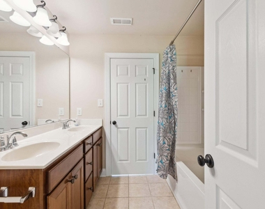 8620 Forester Lane - Photo Thumbnail 26