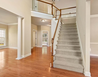 8620 Forester Lane - Photo Thumbnail 16