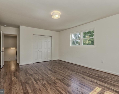 9902 Belhaven Road - Photo Thumbnail 18