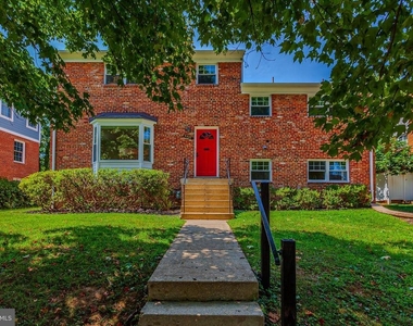 9902 Belhaven Road - Photo Thumbnail 2