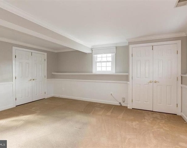 14213 Floral Park Drive - Photo Thumbnail 33