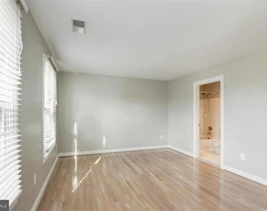 14213 Floral Park Drive - Photo Thumbnail 26