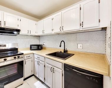13117 Wonderland Way - Photo Thumbnail 13