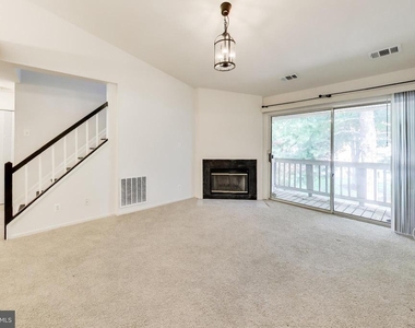 13117 Wonderland Way - Photo Thumbnail 6