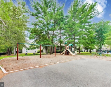 13117 Wonderland Way - Photo Thumbnail 35