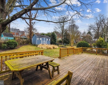 210 E Hamilton Avenue - Photo Thumbnail 56
