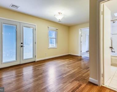 210 E Hamilton Avenue - Photo Thumbnail 28