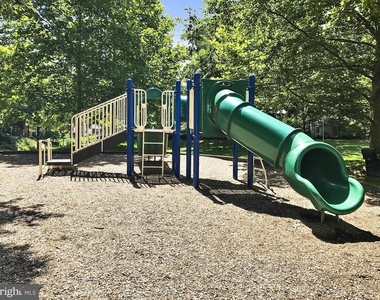 210 E Hamilton Avenue - Photo Thumbnail 74