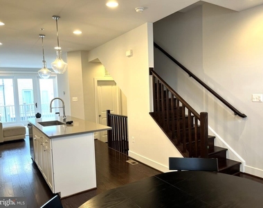 5140 Randolph Road - Photo Thumbnail 5