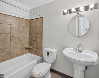 5915 Tamar Drive - Photo Thumbnail 2