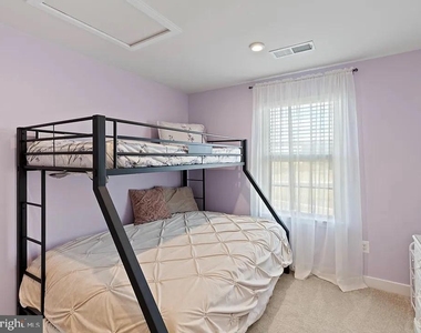 10603 Brewerton Lane - Photo Thumbnail 20