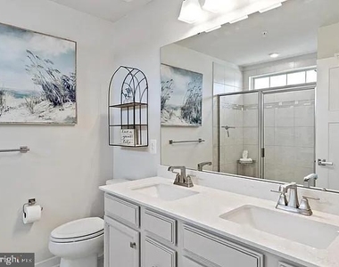 10603 Brewerton Lane - Photo Thumbnail 21