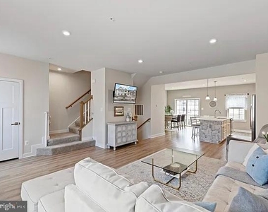 10603 Brewerton Lane - Photo Thumbnail 3