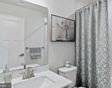 10603 Brewerton Lane - Photo Thumbnail 18
