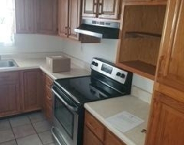 1314 1st Road - Photo Thumbnail 10