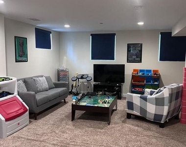 4722 Vicky Road - Photo Thumbnail 9