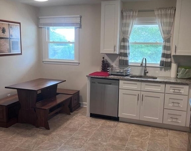 4722 Vicky Road - Photo Thumbnail 4