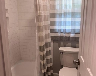 4722 Vicky Road - Photo Thumbnail 13