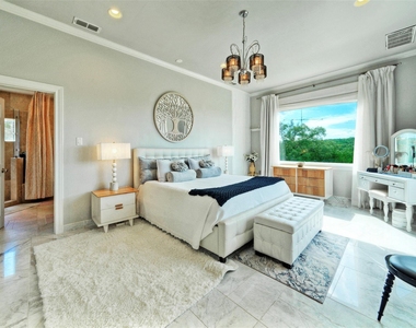 5513 Great Divide Dr - Photo Thumbnail 14