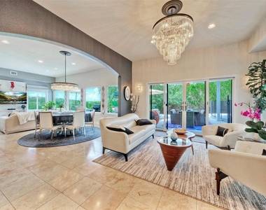 5513 Great Divide Dr - Photo Thumbnail 10
